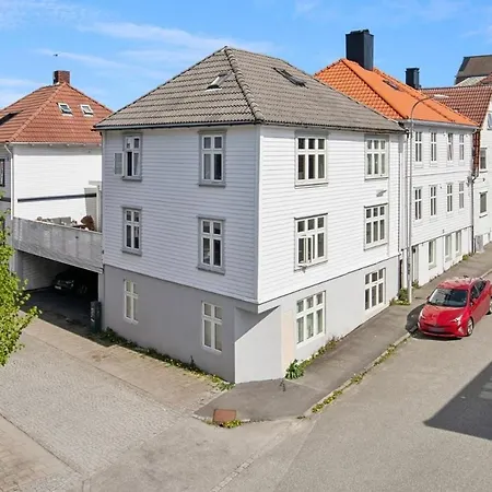 Apartamento A Place To - Free Parking - 5 Stavanger